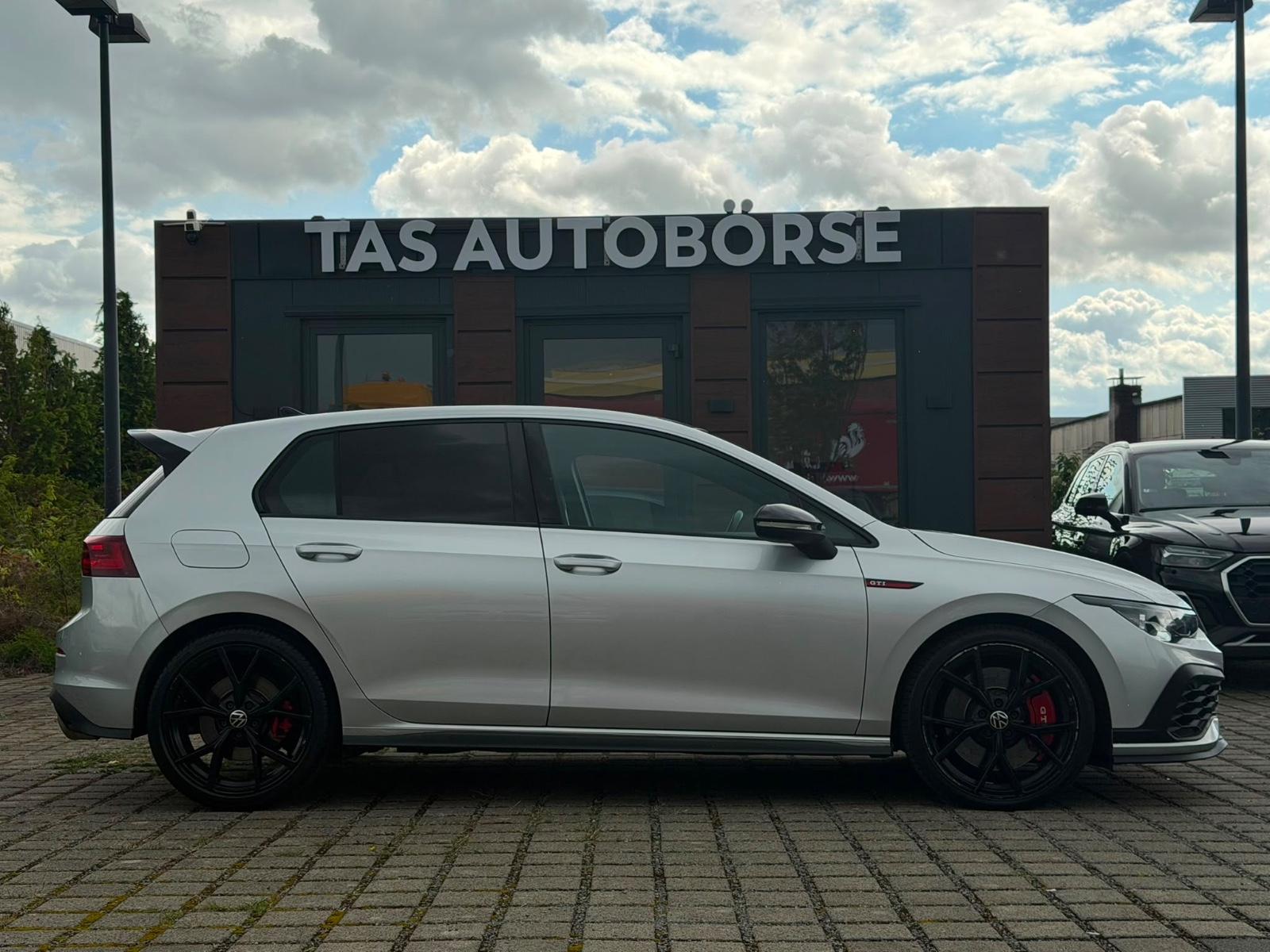 Volkswagen Golf VIII Lim. GTI Clubsport*ACC*PANO*RFK*, миниатюра 3