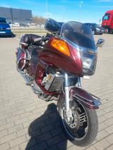Yamaha XVZ1200 Venture Royale - MOTORRAD AUS DEM JAHR 1983