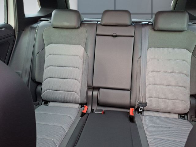 Tiguan 2.0 TSI R-LIne 4MOTION *DSG*LED*AHK*NAVI*