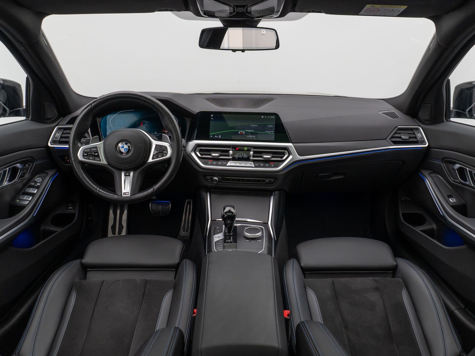 Fahrzeugabbildung BMW 320d xD M Sport Panorama Laser Kamera DAB HiFi