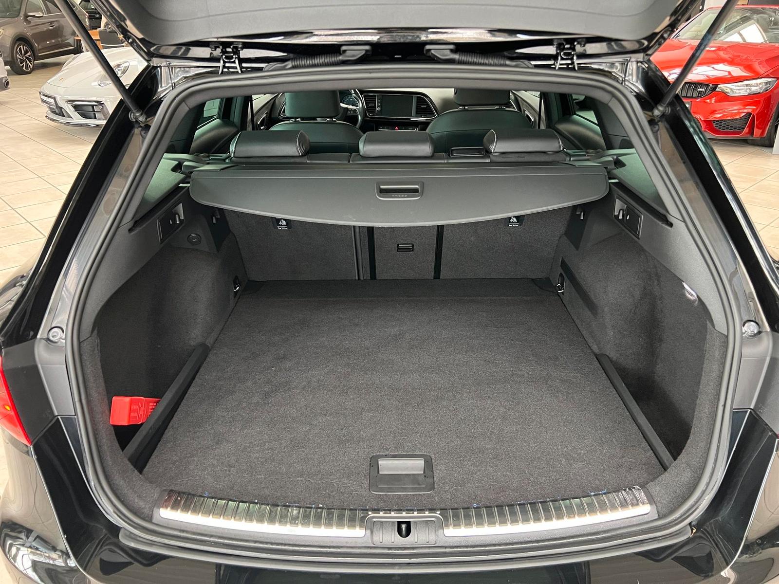 Seat Leon ST Cupra 300 4Drive • ABT 370 ch • 18 500 km • DSG • Toit pano • ACC • CarPlay