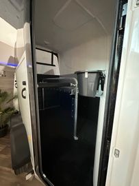 Fahrzeugabbildung Humbaur Pegasus 2400 Black Metallic --Lagerwagen--