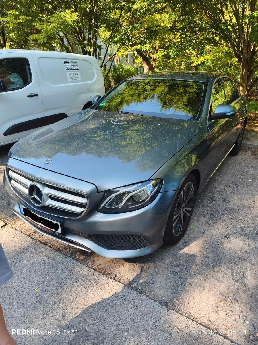 Mercedes-Benz E 220 d Autom. -