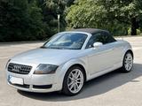 Audi TT Roadster 8N  (1.8T 120KW ) - Audi: R12