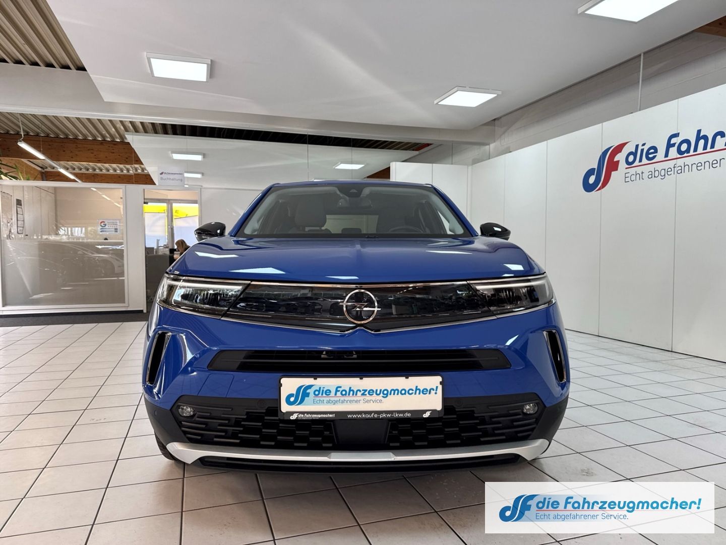 Fahrzeugabbildung Opel Mokka e Elegance Navi Digitales Cockpit LED ACC