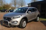 Hyundai Tucson blue Trend 2WD SHZ AHK - gebrauchte Hyundai TUCSON aus dem Jahr 2015