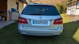 Mercedes-Benz E 220 CDI T BlueEFFICIENCY AVANTGARDE AVANTGARDE - Mercedes-Benz E 220 aus 2012