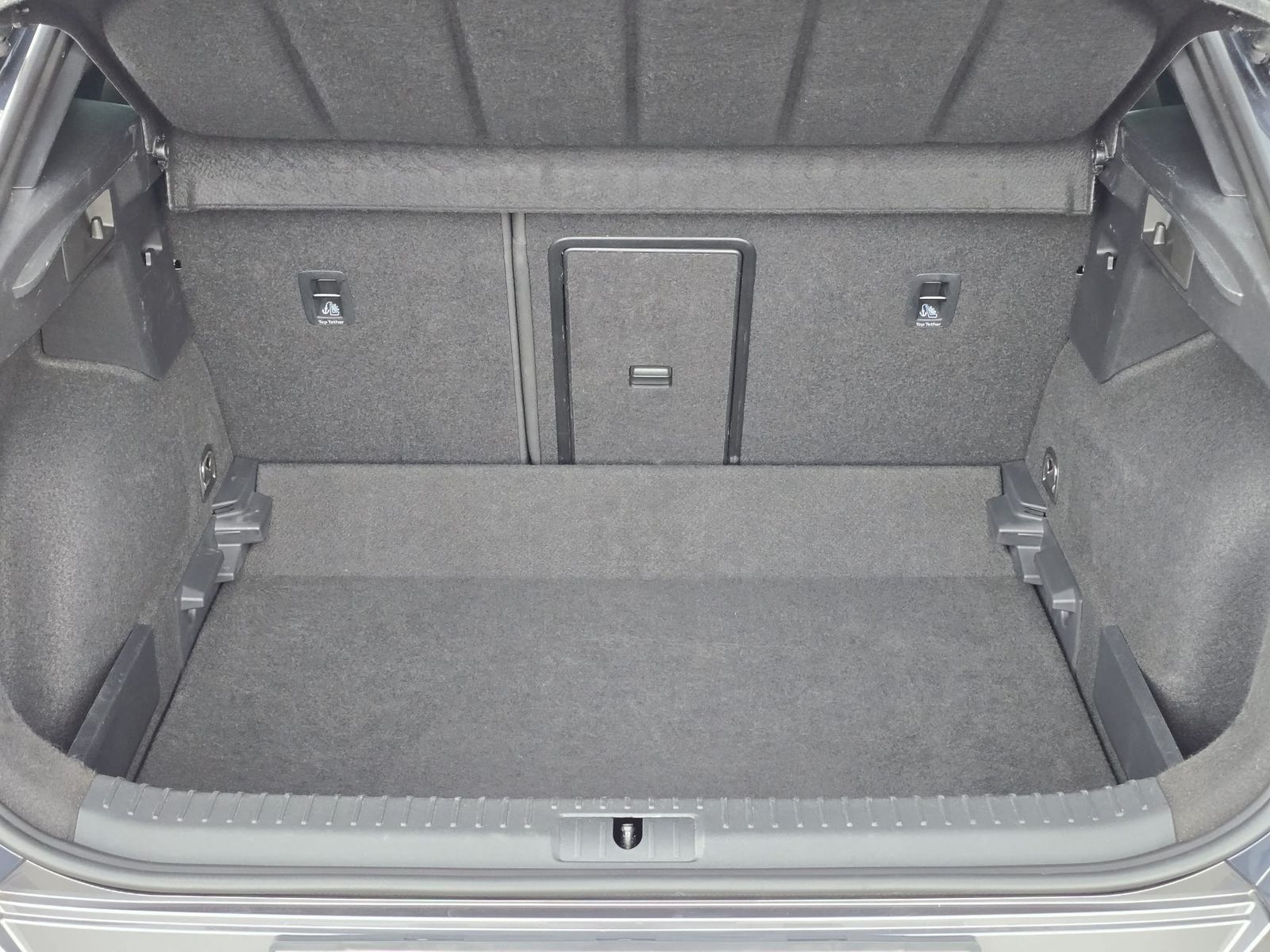 Fahrzeugabbildung CUPRA Formentor 1.5 TSIDSG ACC*DCC*LED*KAMERA*19"ALU