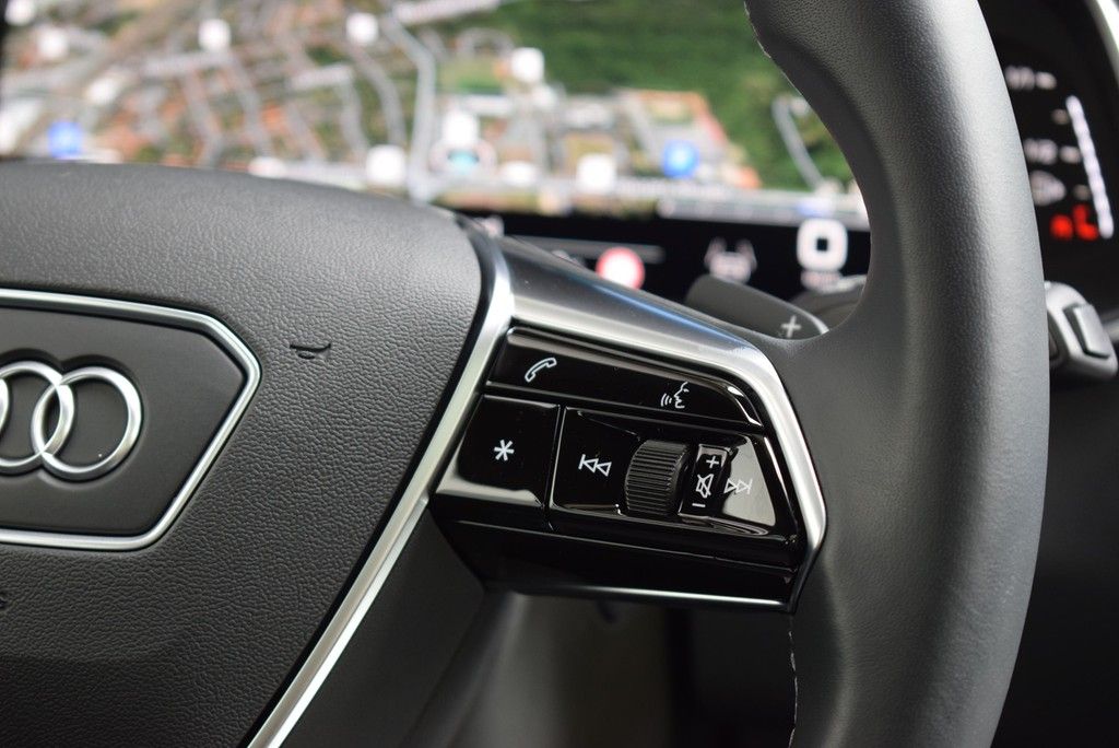 Audi A6 - Bild 13