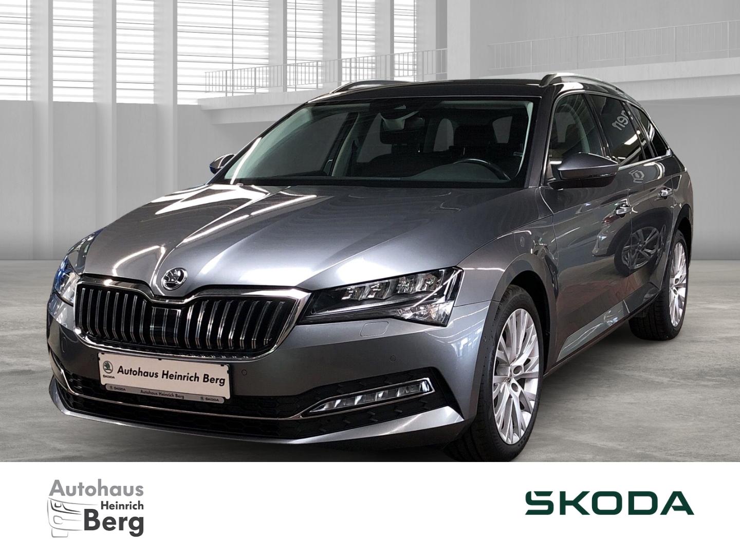 Skoda Superb Combi Style 2.0 TDI DSG StandHZG AHK Navi