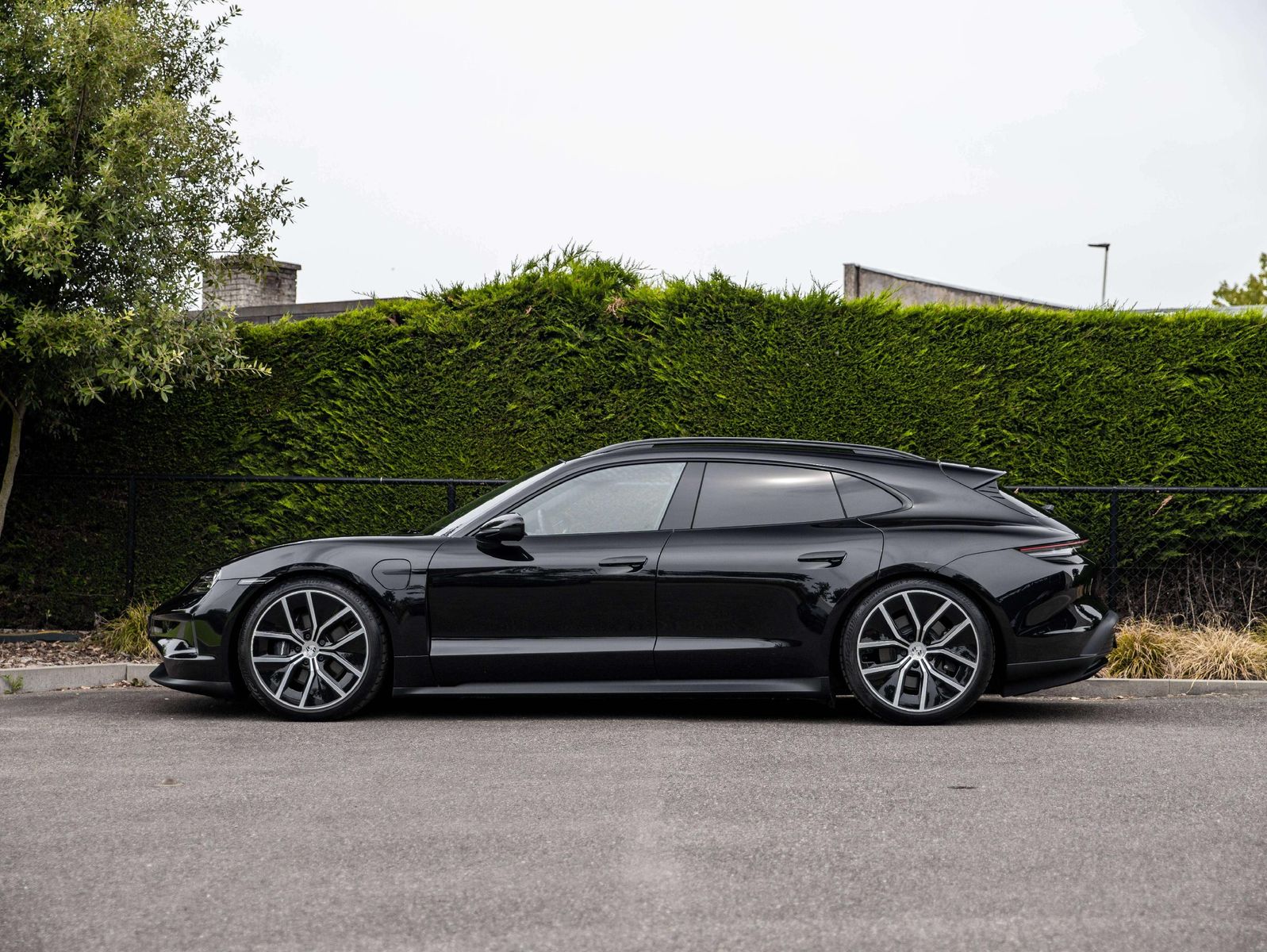 Porsche Taycan ST FACELIFT BATT+/PANO/SUNSH-CTRL/AIR/21  imagem 3