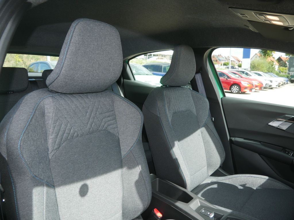 Fahrzeugabbildung Renault Clio Evolution TCe 115 EDC Automatik