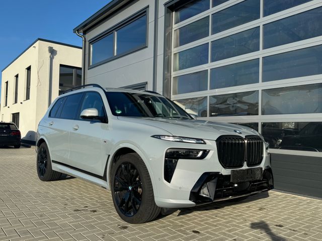 BMW X7 xDrive40d BowersWilk. Kristall IconicGlow