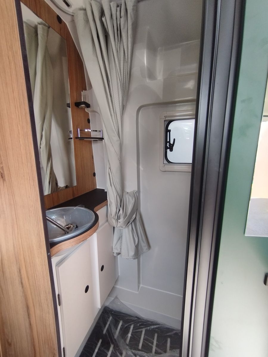 Fahrzeugabbildung Karmann Dexter DE 600 Concept Paket + Alufelgen 16 Zoll