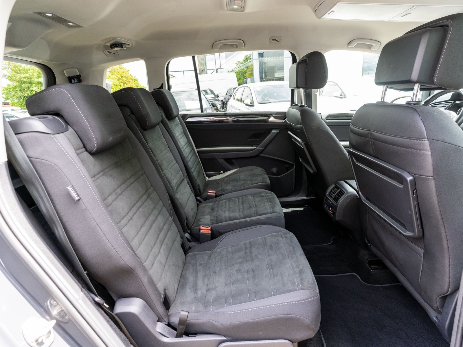 Volkswagen Touran - Bild 8