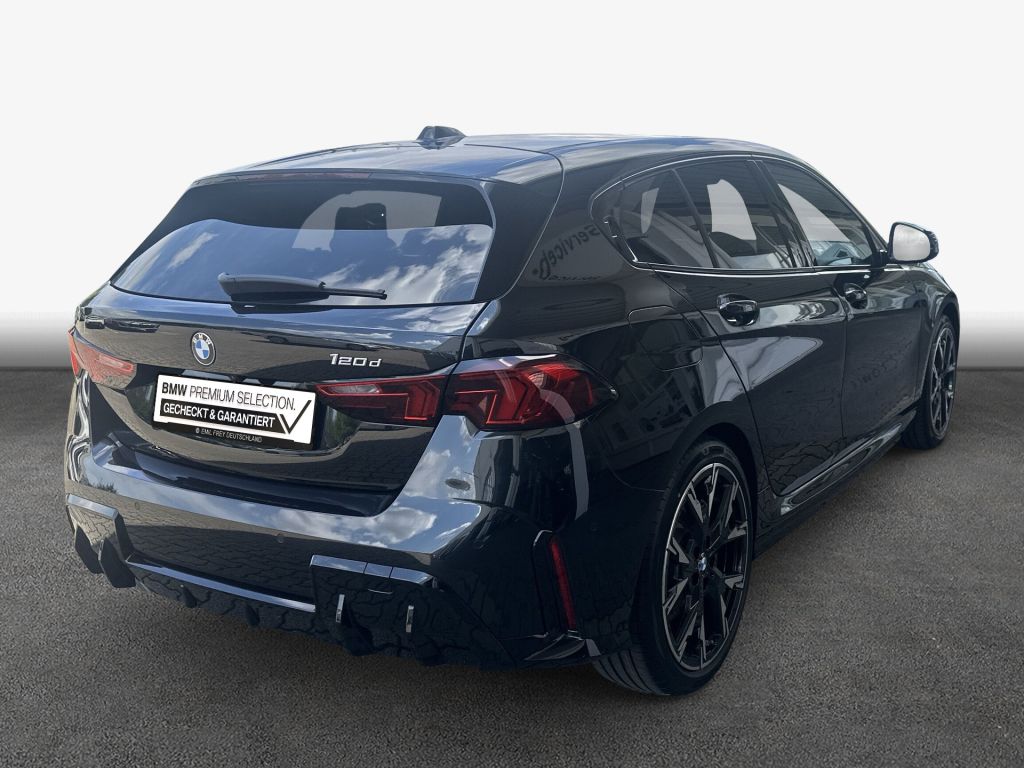 BMW 120 - Bild 2