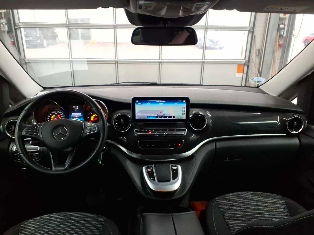 Fahrzeugabbildung Mercedes-Benz V 250 d EDITION Kompakt Kamera MBUX LED