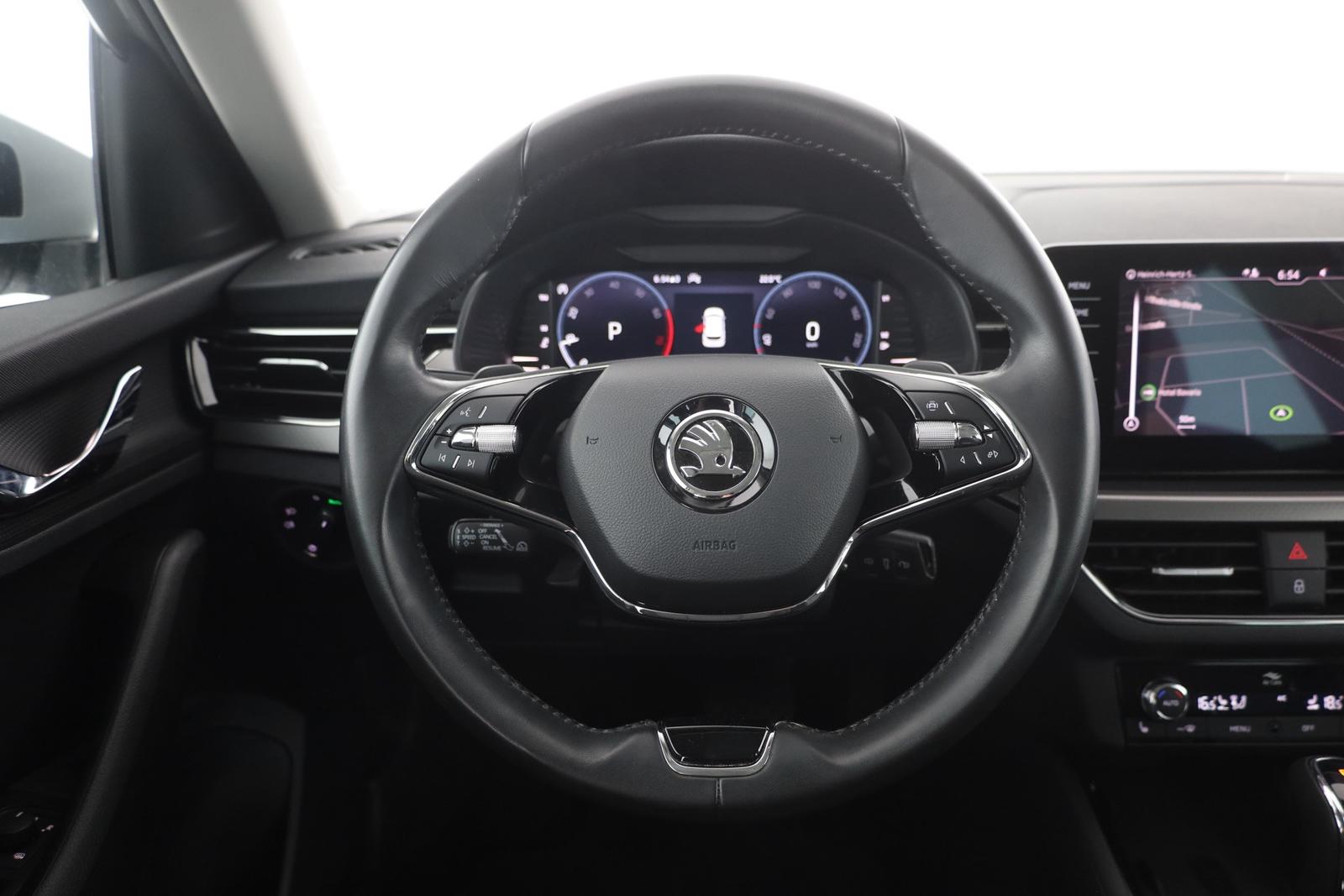 Skoda Kamiq 1.0 TSI DSG Ambition SmartLink Kamera ACC
