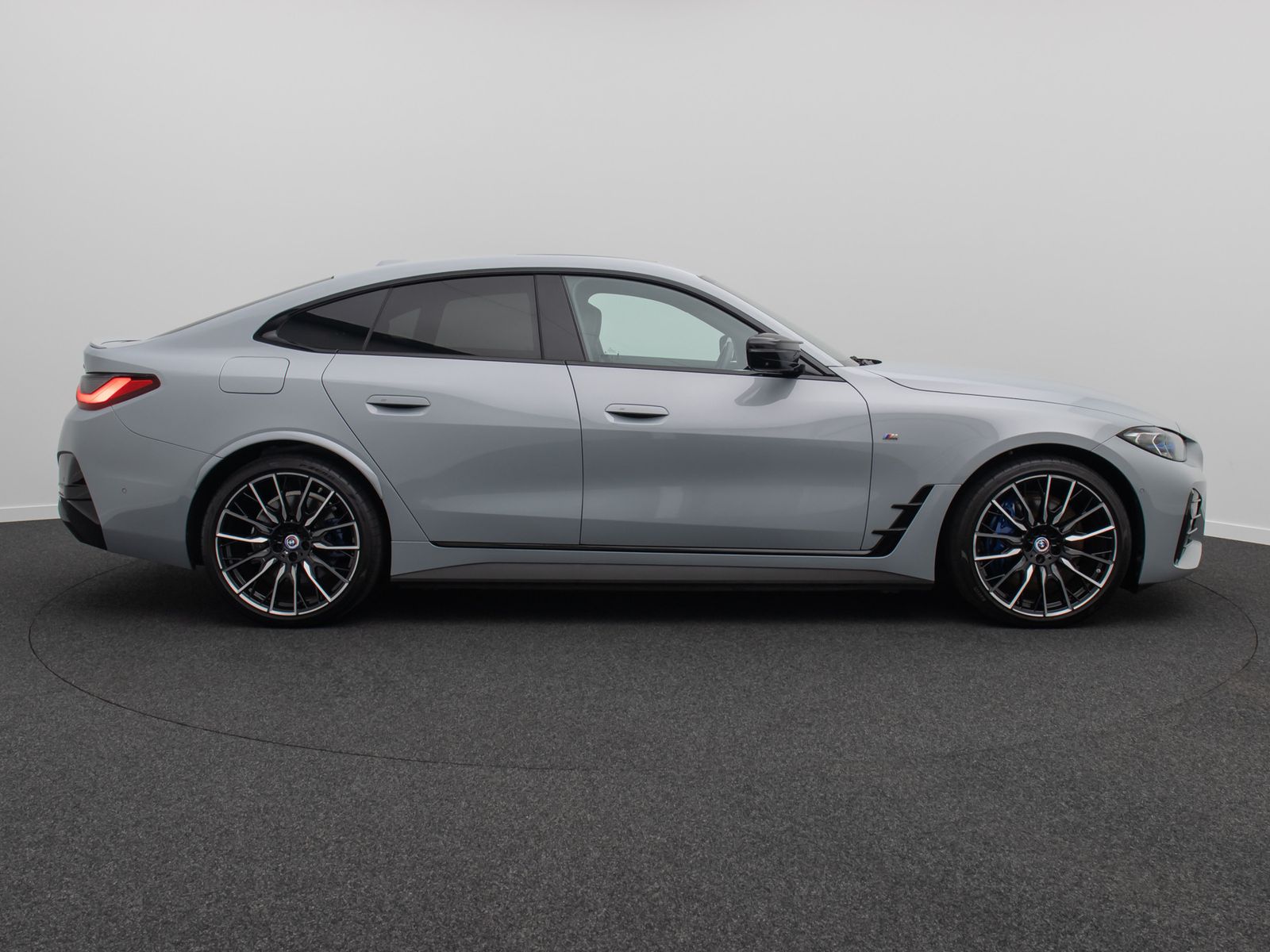 Fahrzeugabbildung BMW i4 M50 Gran Coupe HUD DAB Laser 360°Glasdach 20"