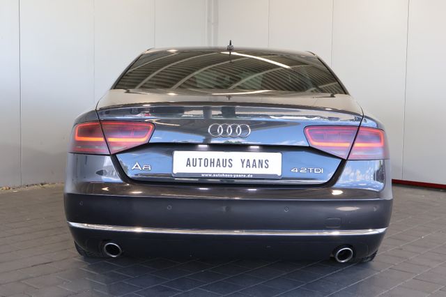 Audi A8 4.2 TDI quattro LUFT+NAVI+XEN+MEM+LEDER+GSD