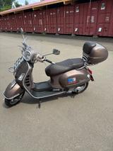 Piaggio Vespa GTS 300