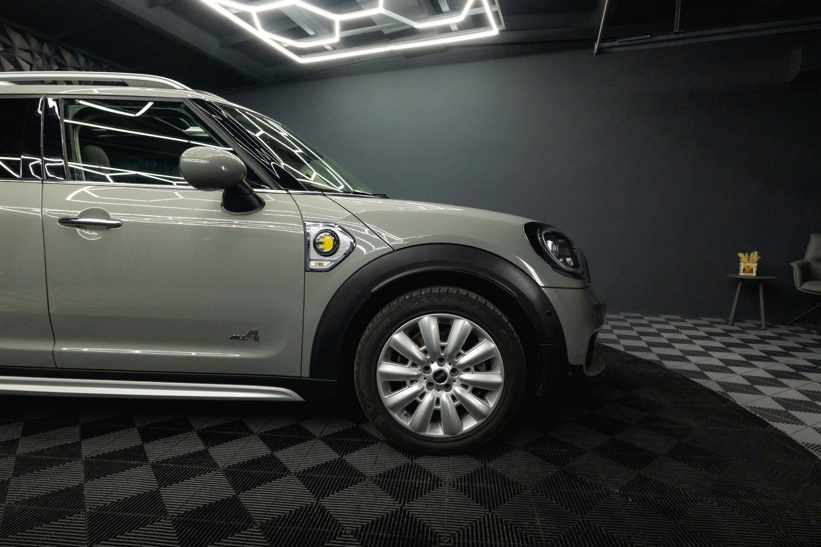 Fahrzeugabbildung MINI COOPER SE Countryman All4 | Pano | ACC | Plug-In