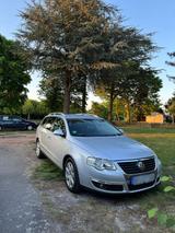 Volkswagen Passat b6  1.4 - Volkswagen Passat mit Benzin-Antrieb: Kombi, 1.6