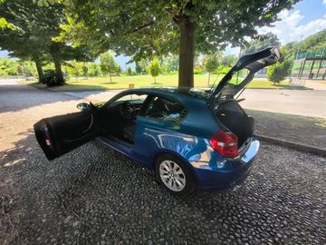 BMW 120 - 10