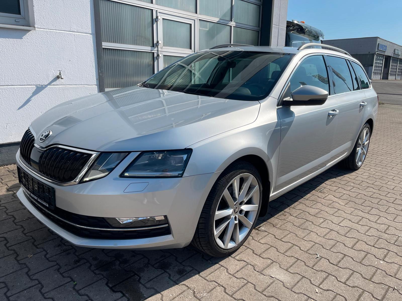 Skoda Octavia Combi Style 2,0TDI/AHK/1HD/MWST/NAVI/SHZ