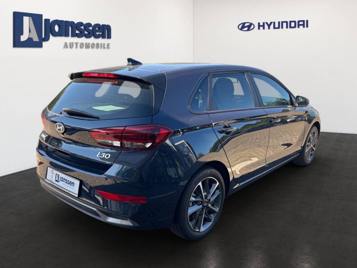 Fahrzeugabbildung Hyundai i30 FL Trend