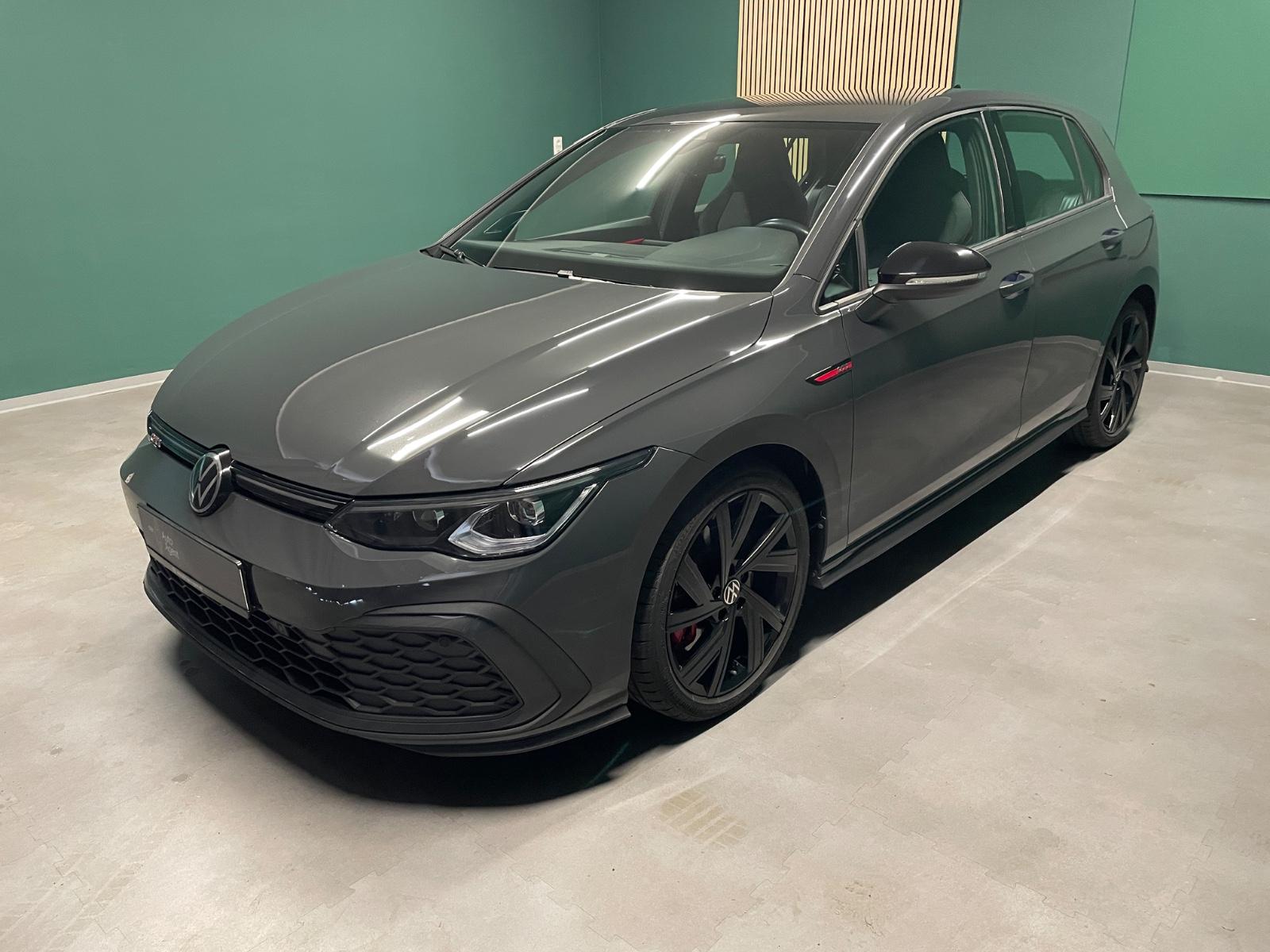 Volkswagen Golf VIII GTI/Black Style/Harman-C/Navi/mtl.239€