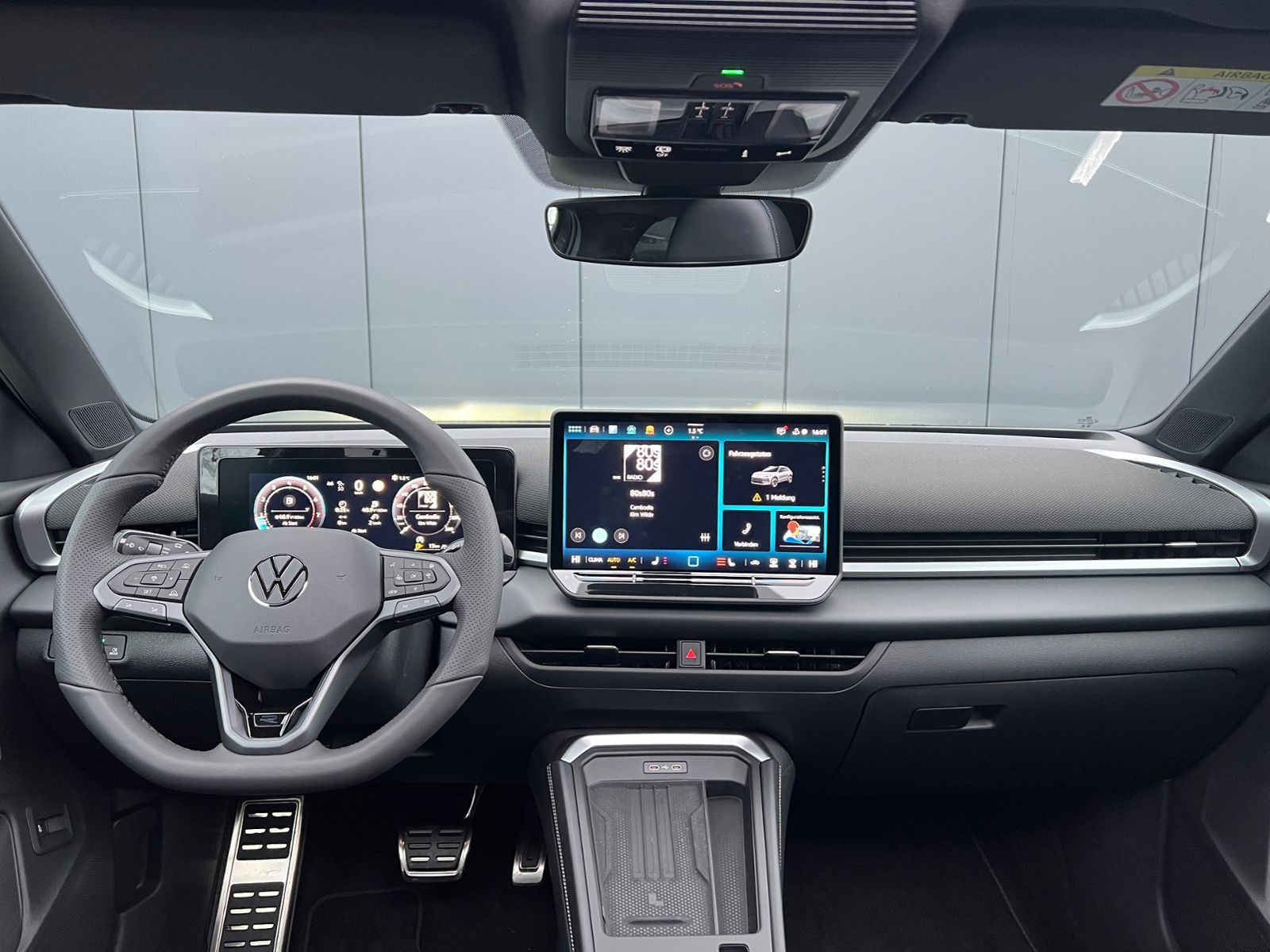 Fahrzeugabbildung Volkswagen T-Roc R-Line 1.5 eTSI DSG *Neues Modell, AHK, Bl