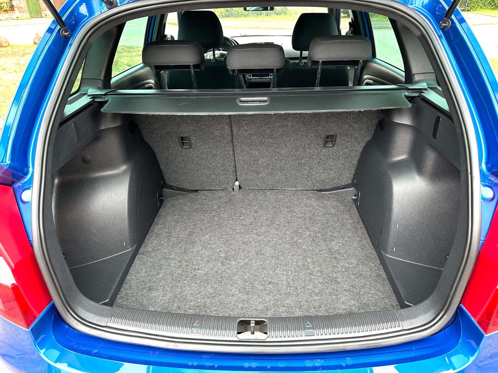 Skoda Fabia Combi RS 1.4 TSI 180 ch • DSG • Sièges sport chauffants • Régulateur • Jantes 17"