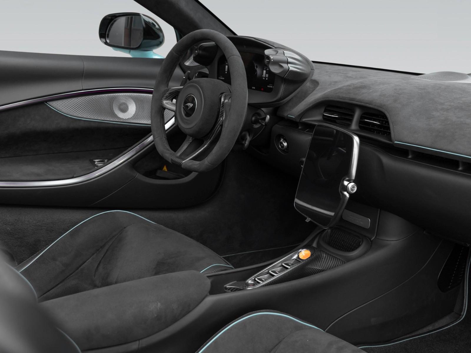 McLaren Artura Spider | MSO Tokyo Pearl | Carbon