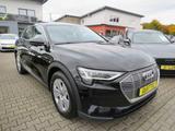 Audi e-tron 55 quattro *PANO*AHK*MATRIX LED*GARANTIE - mit Elektro-Antrieb: mit Klimaanlage, Garantie
