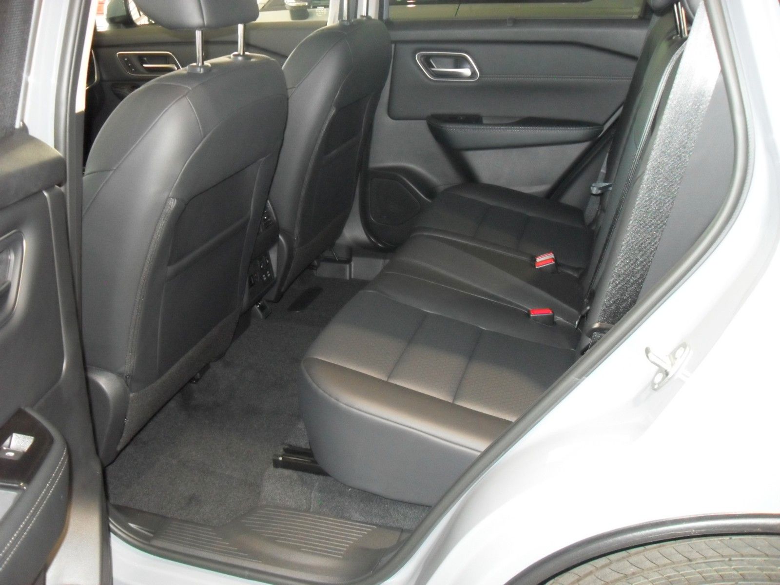 Fahrzeugabbildung Nissan X-Trail e-Power e-4orce Tekna | Head-up