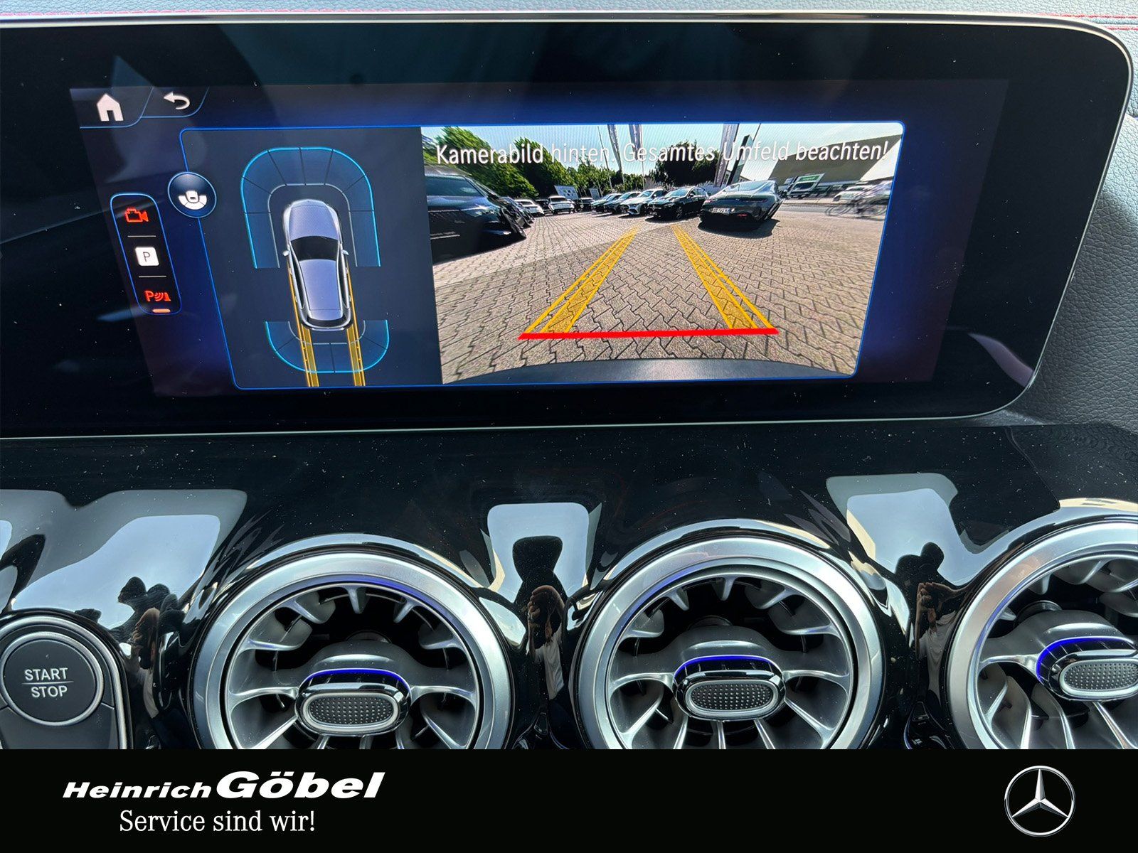 Fahrzeugabbildung Mercedes-Benz EQA 250 AMG*TOTWINKEL*APPLE-CARPLAY*AMBIENTEBEL