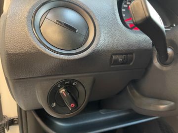 Seat Mii Reference *TÜV*ISOFIX*SPORT-FAHRWERK*KLIMA*