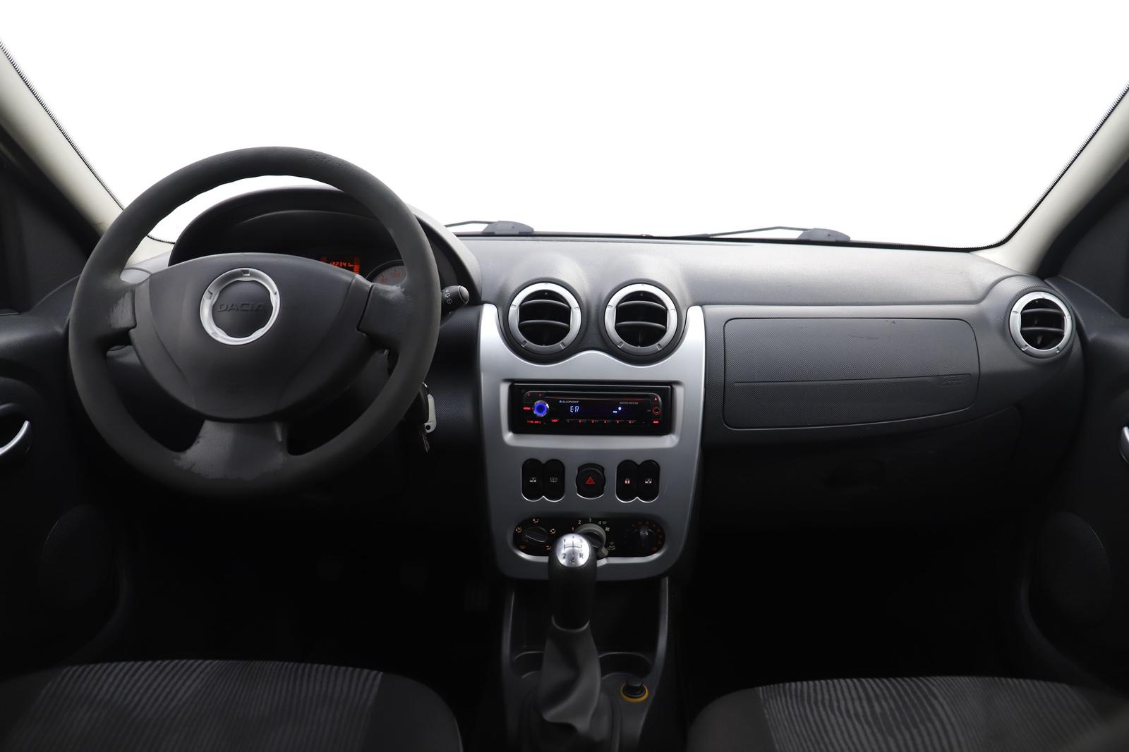 Dacia Logan 2009 — photo 14