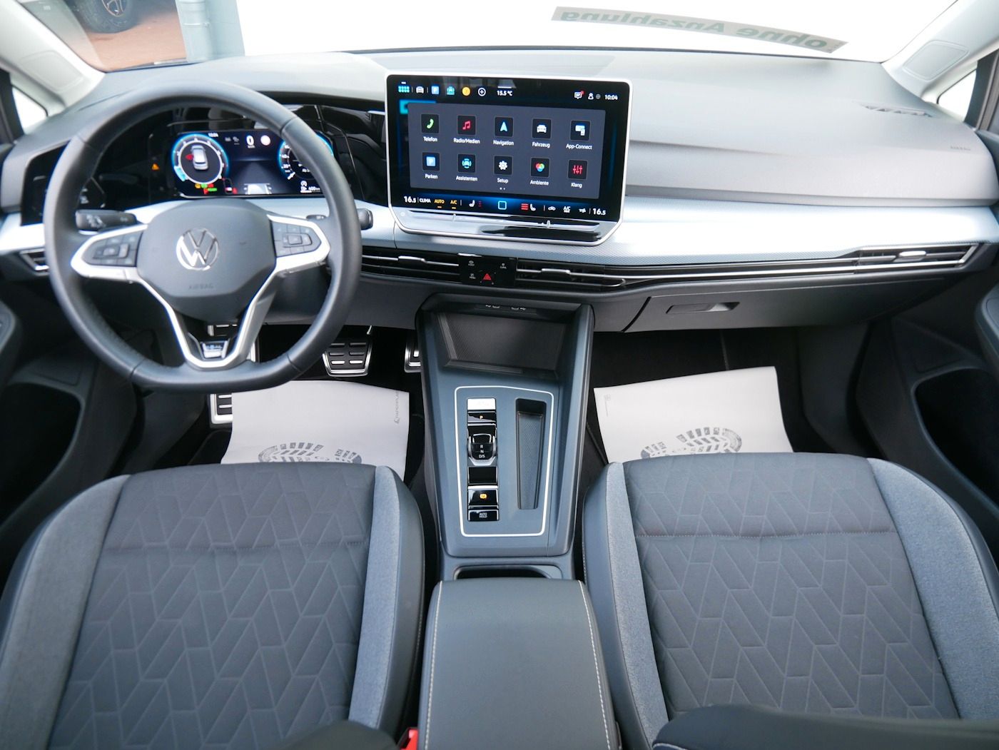 Fahrzeugabbildung Volkswagen Golf -VIII 1.5 eTSI Goal NEU43T AHK MATRIX Kamer