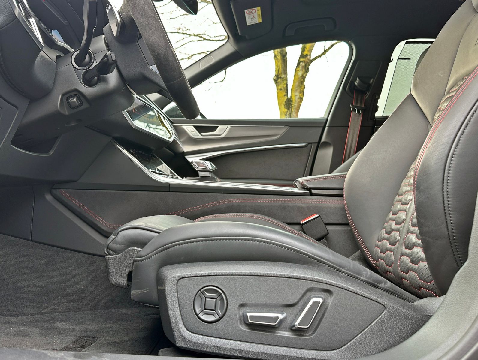 Audi RS6 - Bild 13