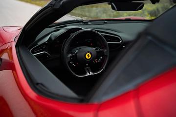 2023 Ferrari 296 GTS — миниатюра 36