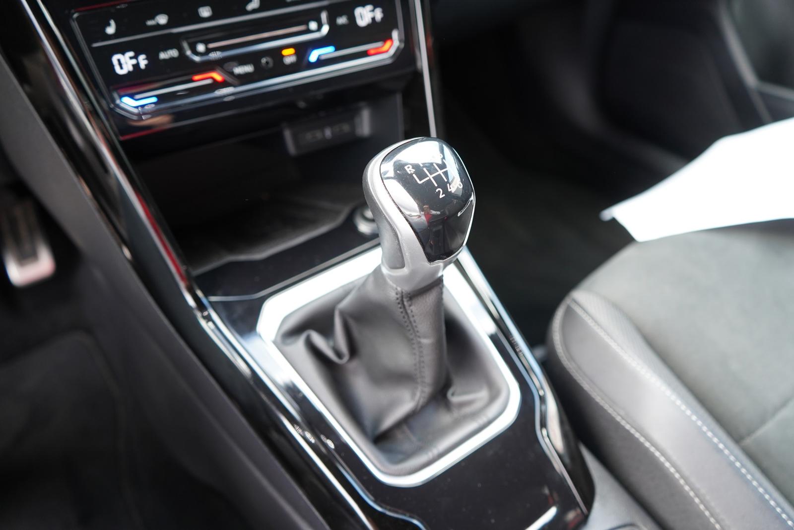 Volkswagen T-Roc 1.0 Life LED Navi App Connect Sitzheizung, миниатюра 23
