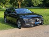 Volkswagen Passat Variant 2.0 TSI DSG Business Top Ausst. - Volkswagen Passat Variant Gebrauchtwagen in Mülheim (Ruhr)
