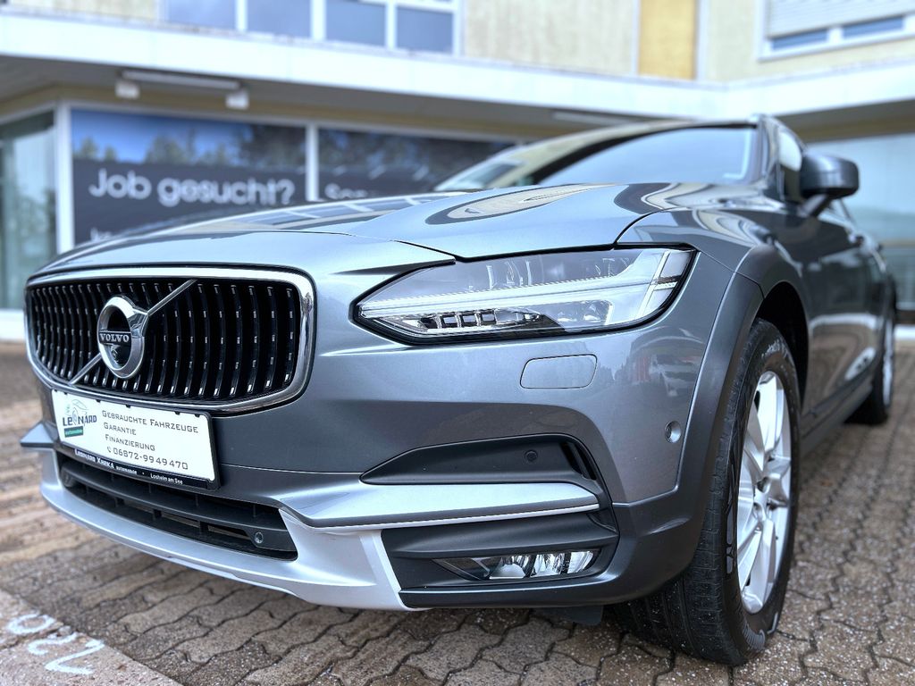 Image of Volvo V90 Cross Country