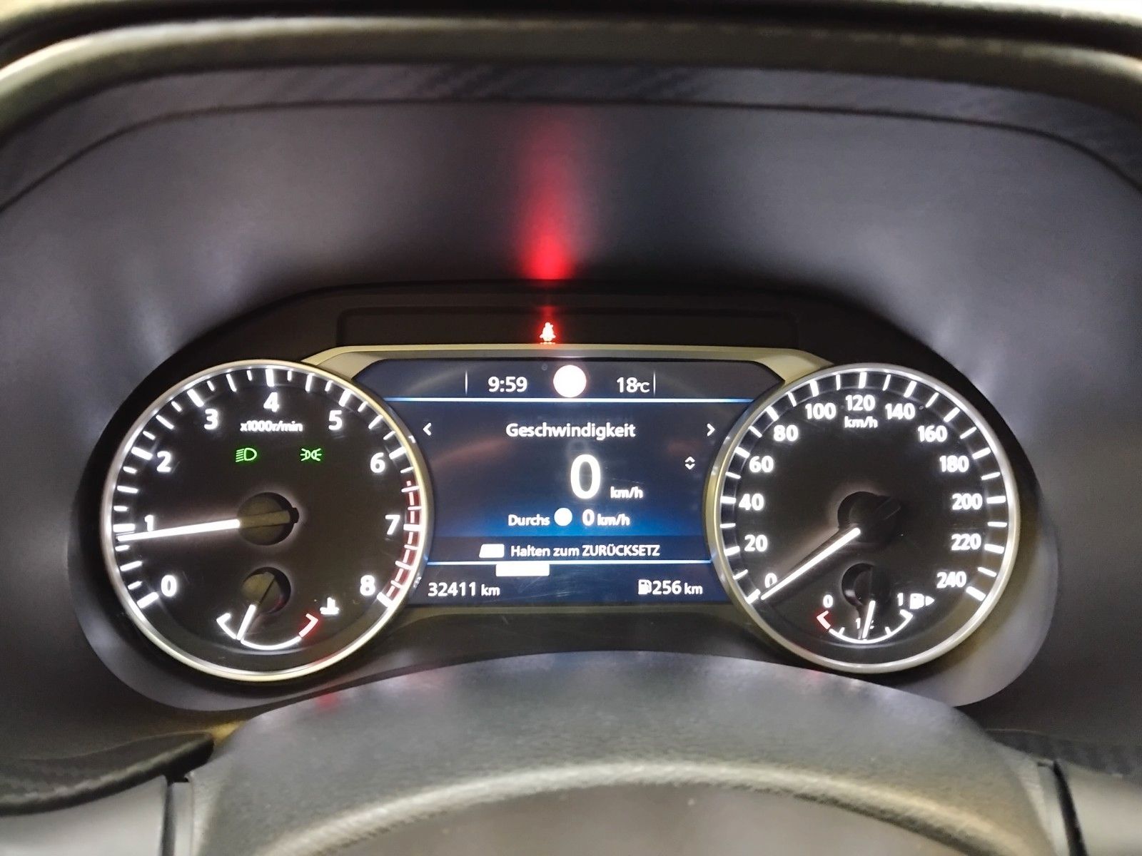 Nissan Juke (12/2022, Benzin)