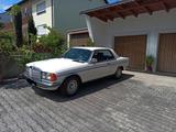 Mercedes-Benz Mercedes W123 Coupe C230 - Mercedes-Benz Coupé aus dem Jahr 1978