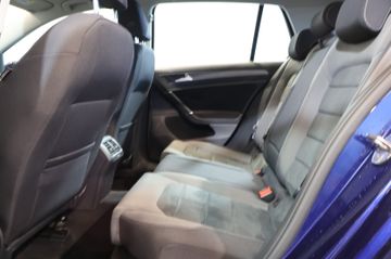 Volkswagen Golf VII 2.0 TDI Comfortline AID+ACC+MASSAGE+ALU