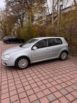 Volkswagen VW Golf 5 - Benziner 1,6er Motor Schaltget... - Volkswagen Golf: 6er