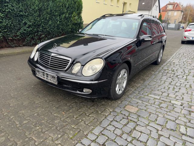 Mercedes-Benz E 240 E -Klasse T-Modell E 240 T